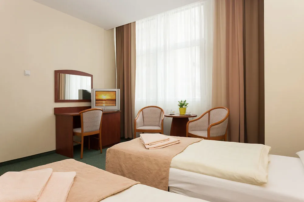 **  Hotel Gryf Gdańsk Lengyelország